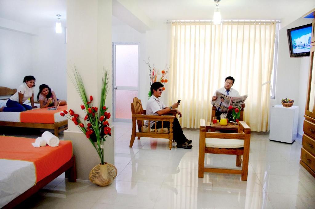 Del Castillo Plaza Hotel Pucallpa Zimmer foto